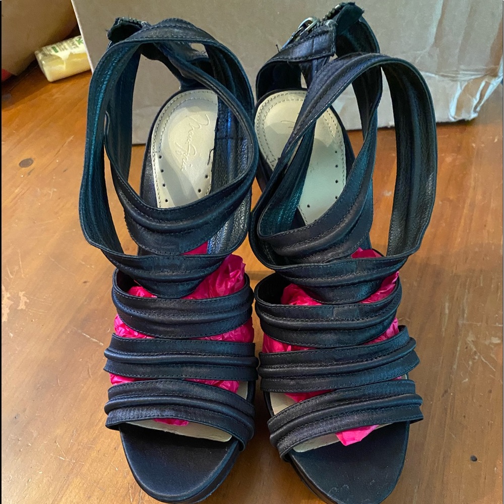 5” black heels
